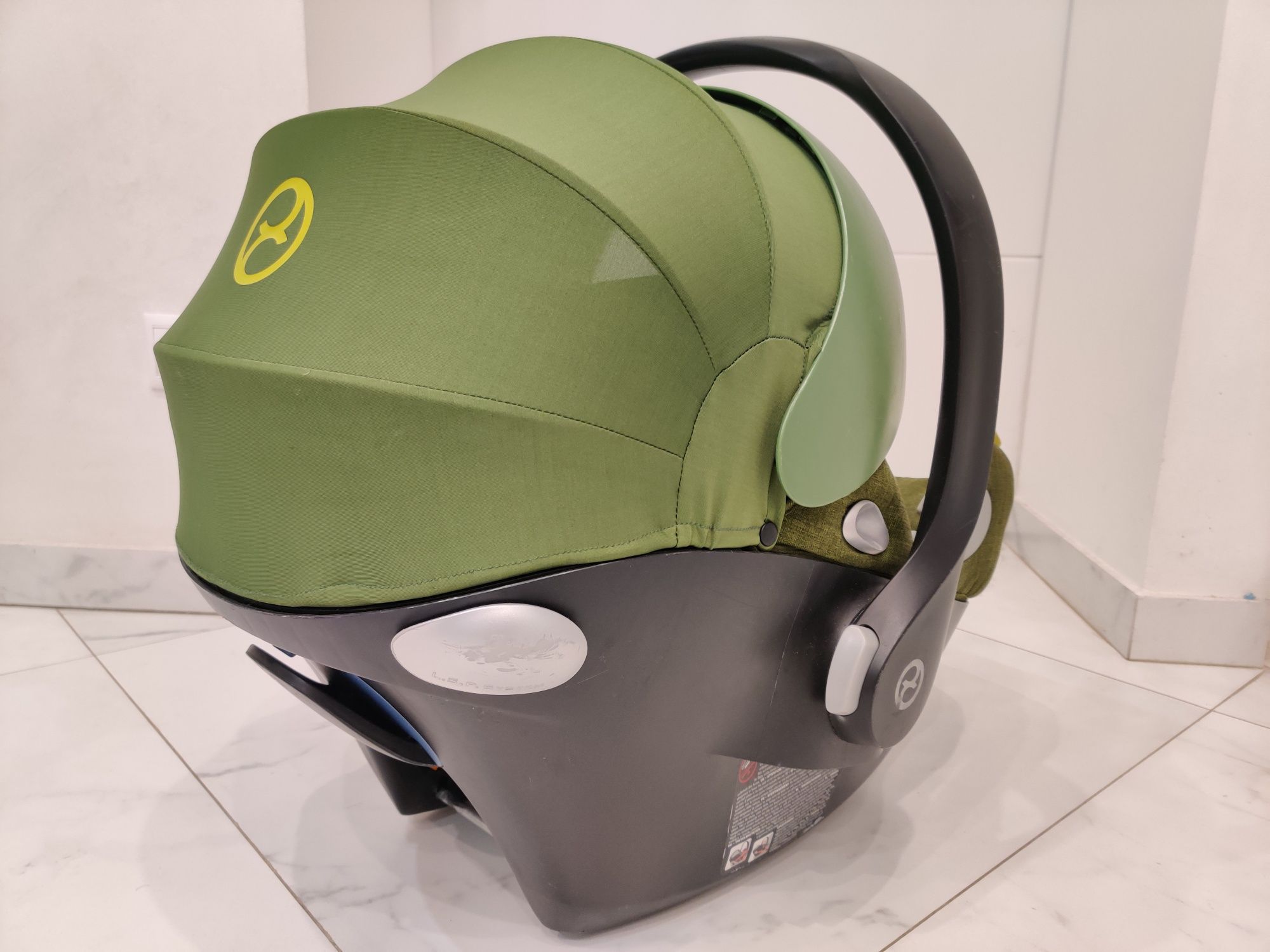 Детское автокресло автолюлька Cybex (Германия)