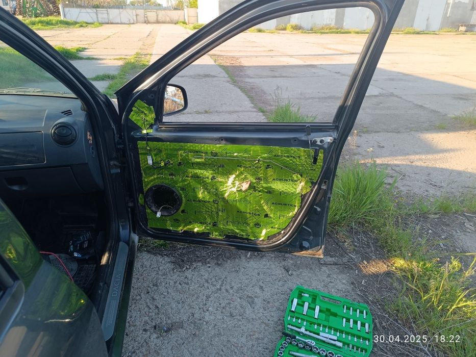 Рено логан мсв 1  ,1.6 бензин газ