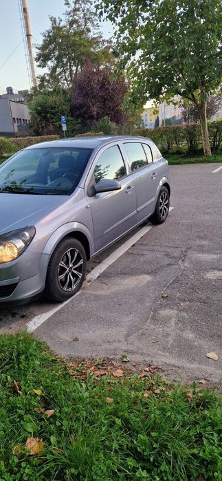 Opel Astra H  1.4 benzyna