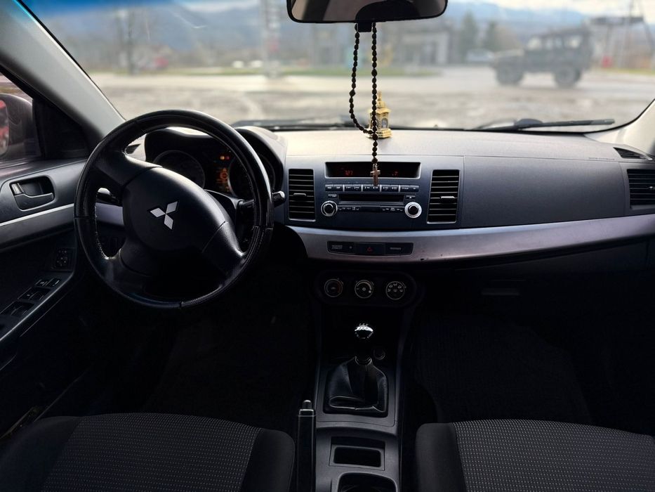 mitsubishi lancer x 2008рік