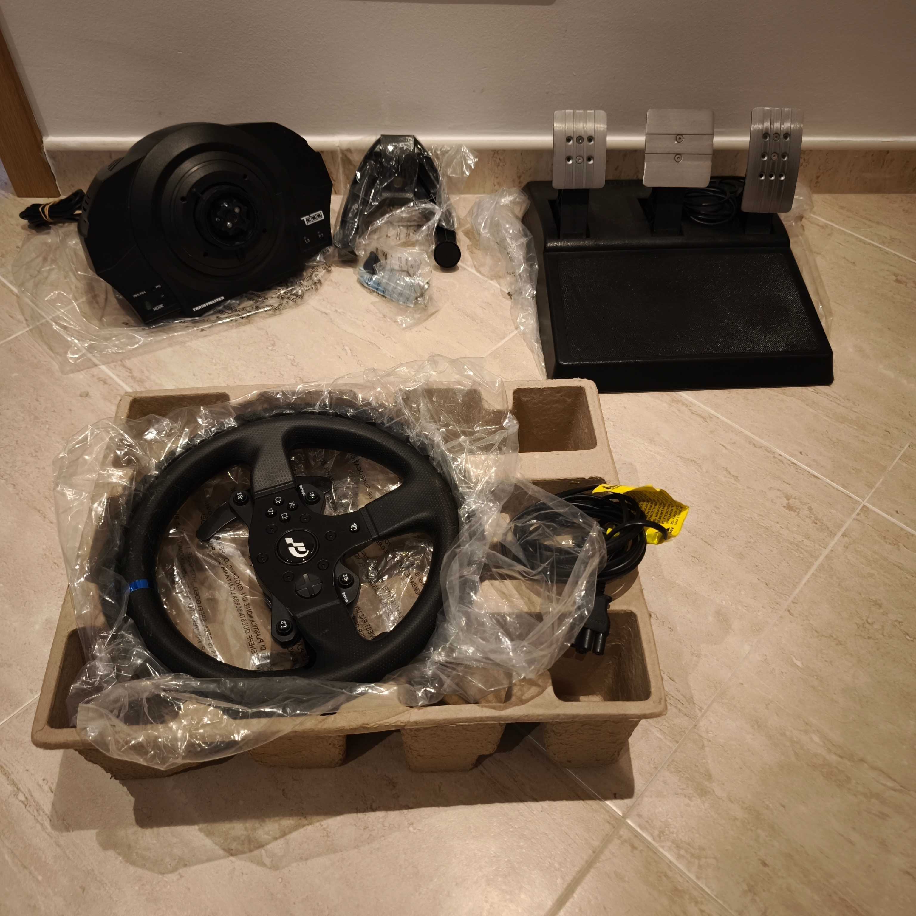 Thrustmaster T300 RS GT EDITION