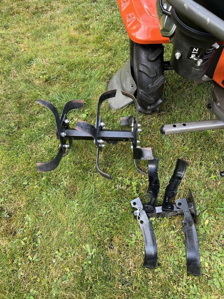 Продаю Мотоблок Husqvarna TF 545P