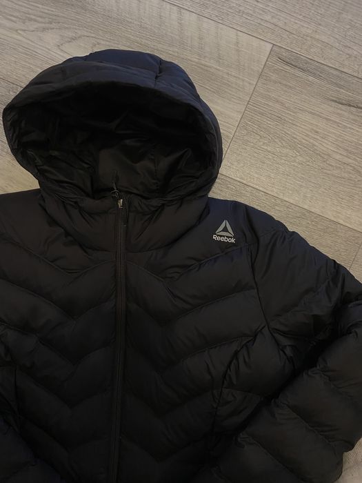 Пуховик Reebok ( мікропуховик кофта худі nsw )