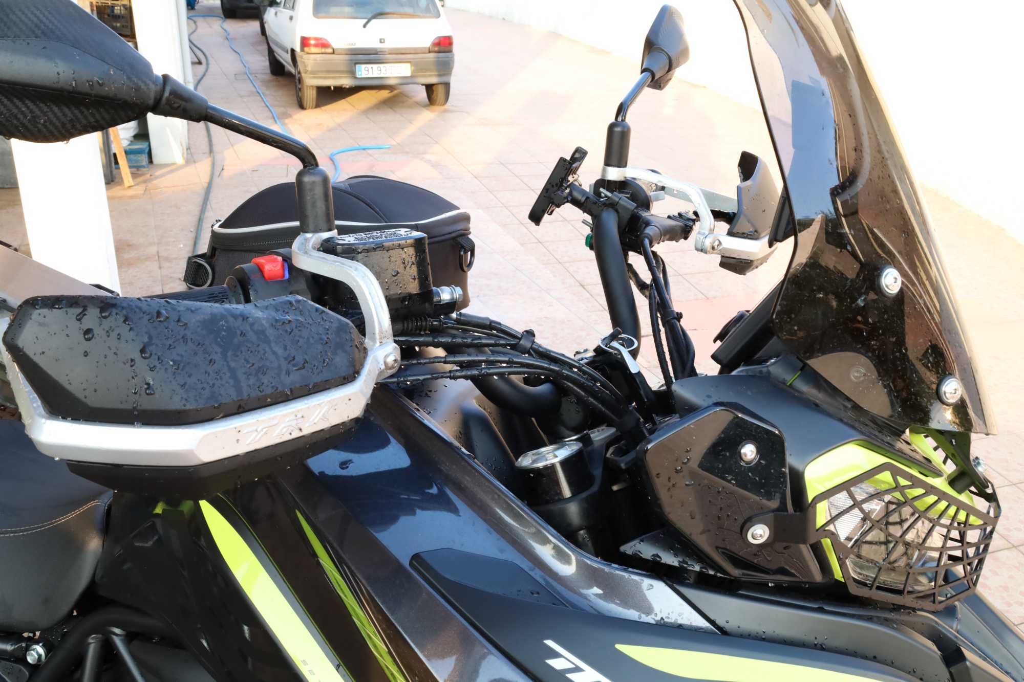 Benelli 702 TRK X