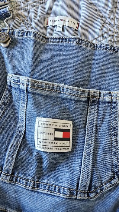 Macacão ganga Tommy Hilfiguer como novo