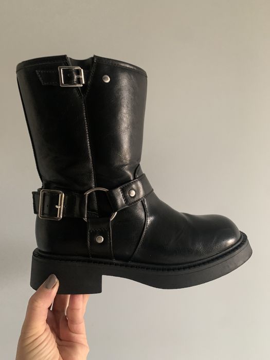 Жіночі черевики Posh 38р