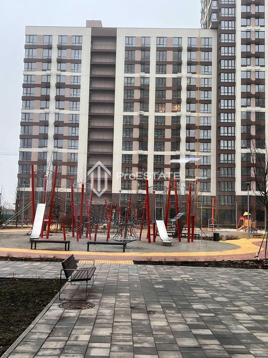 Продаж 1-к квартири 47.8 кв.м, ЖК Варшавський-2  Варшавский-2