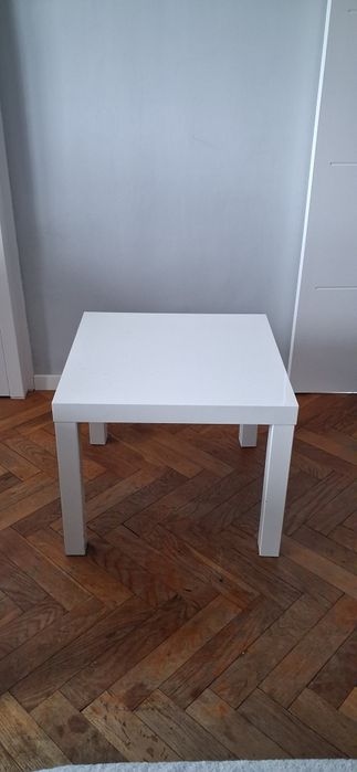 Stolik biały ikea