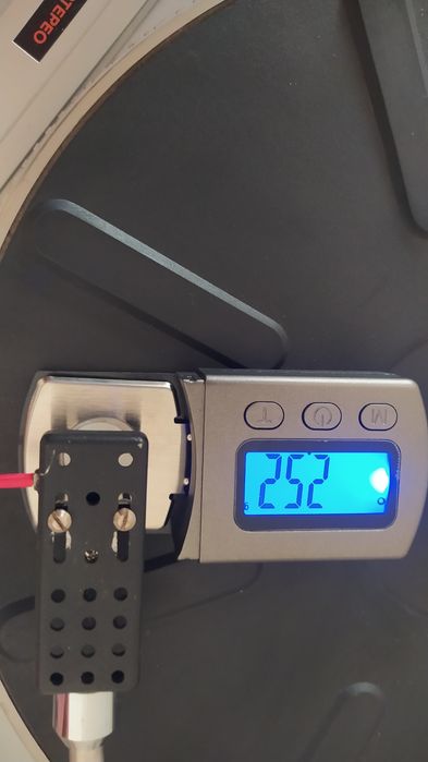 Продам програвач  Вега 110 стерео у відмінному стані.