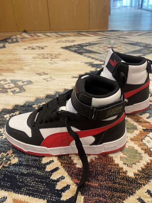 Tenis Mike air force como novo