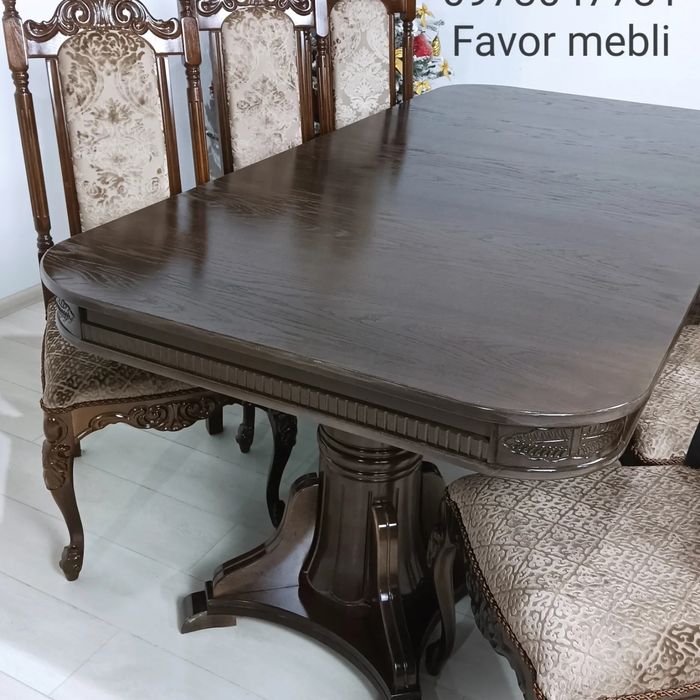 Стіл з масиву дерева бук