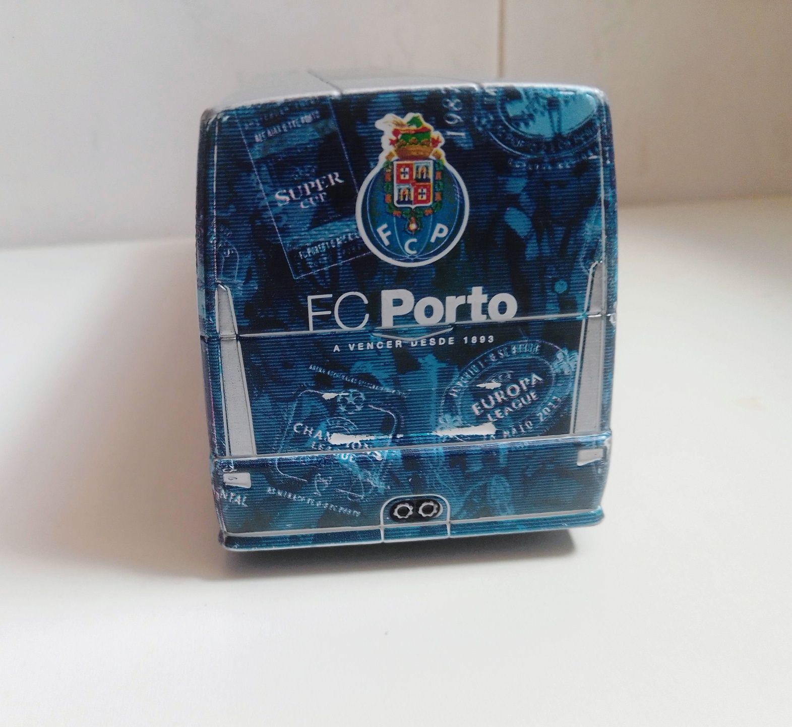 Maisto Autocarro do Futebol clube do Porto 24cm.Não é negociável.
