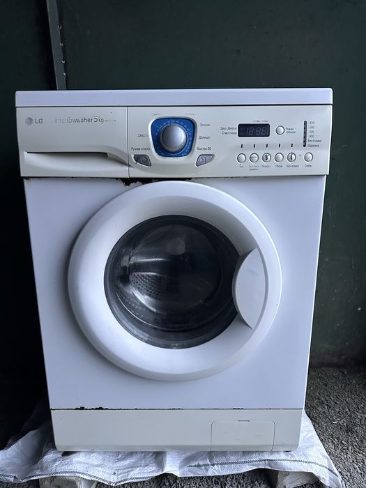 Пральна машинка LG