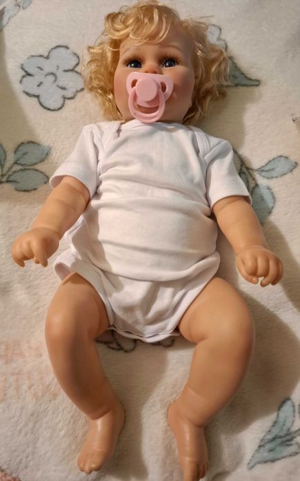 Boneca reborn 50cm.(artigo novo)