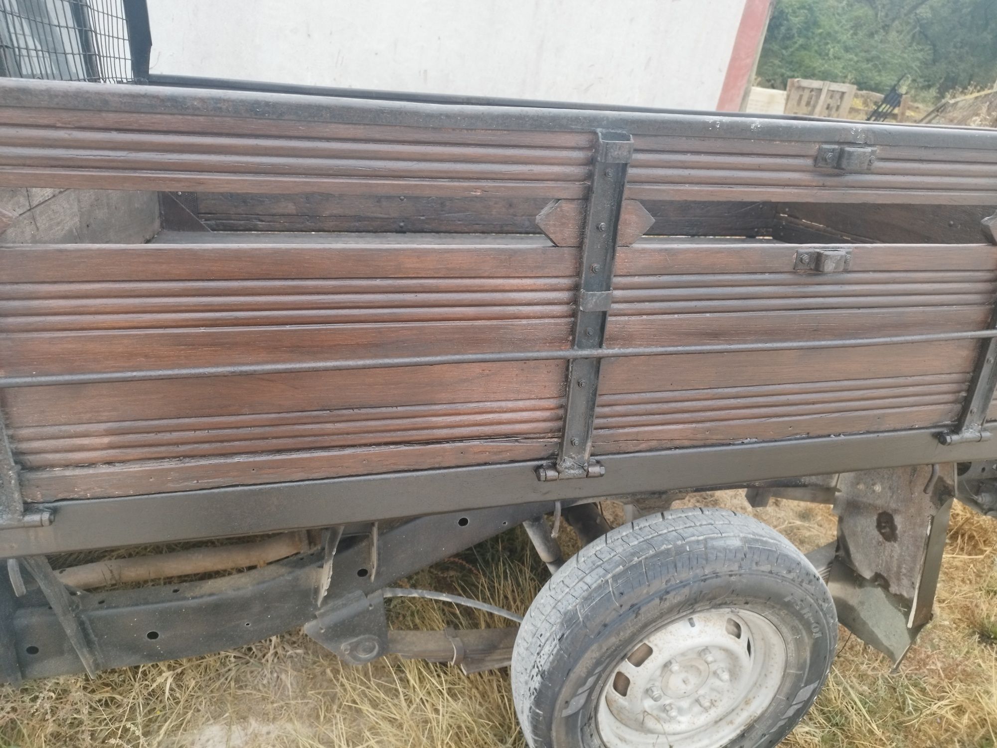 NISSAN   D 21 TD 25
