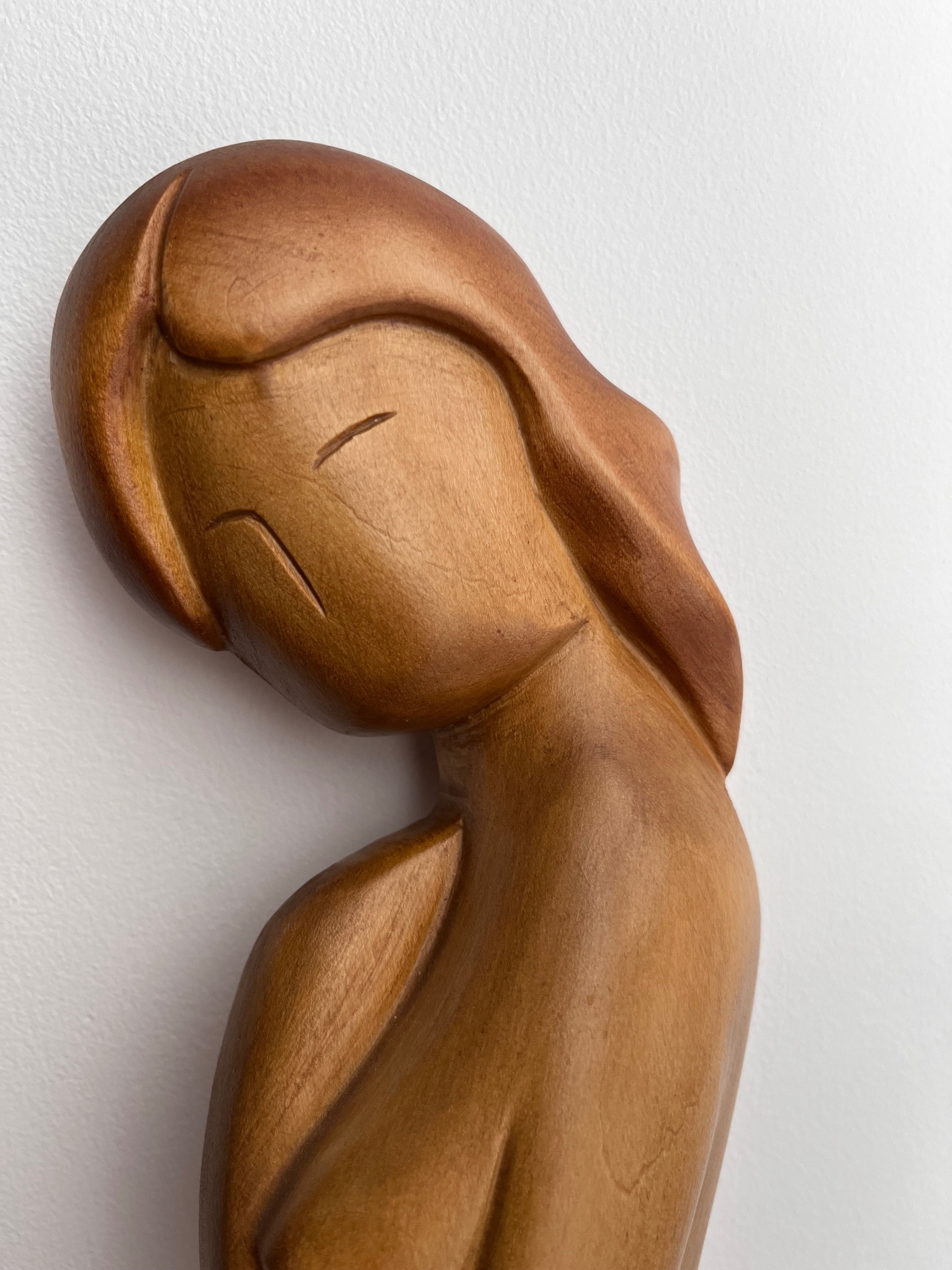 Rzeźba kobieta zmysłowa rękodzieło artystyczne