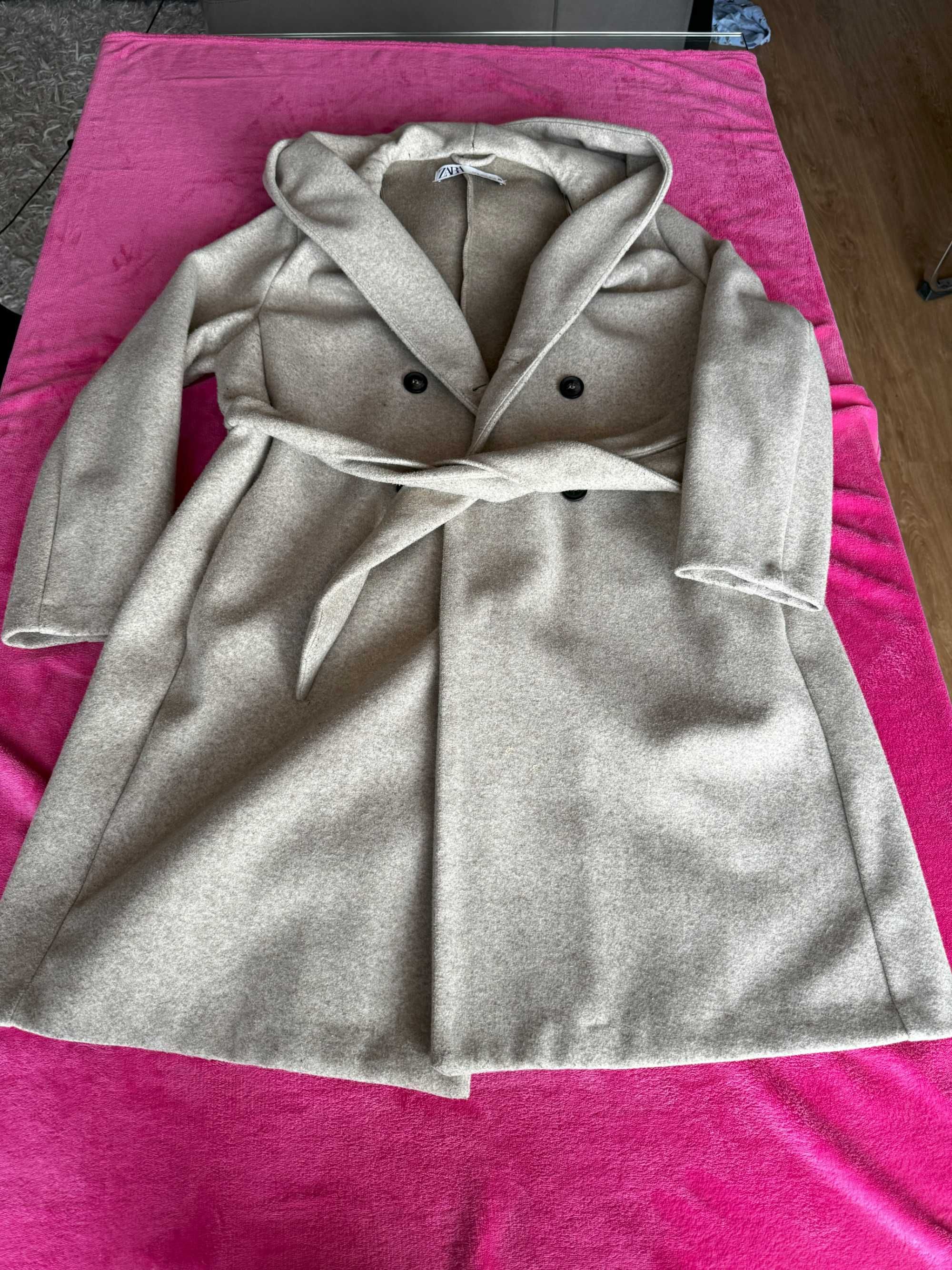 Casaco de Inverno Zara Branco Quase Novo - Mulher Tamanho XL