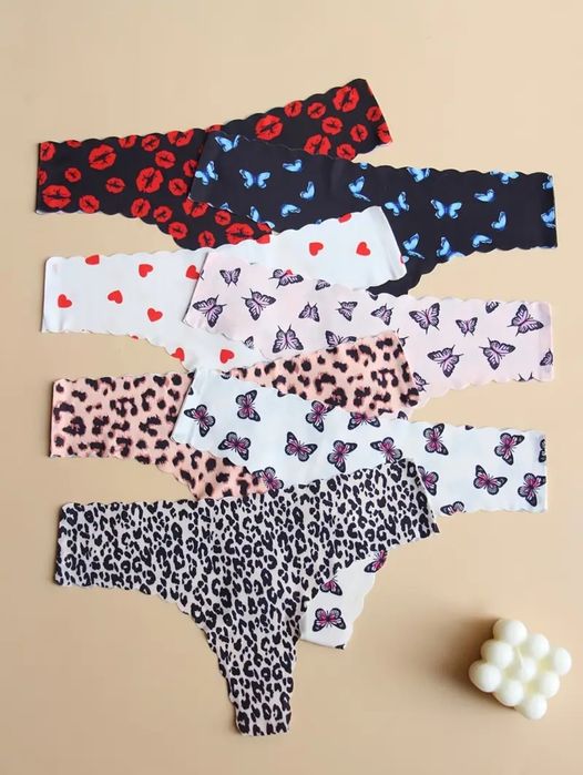 Комплект трусиків безшовні труси жіночі 46 М