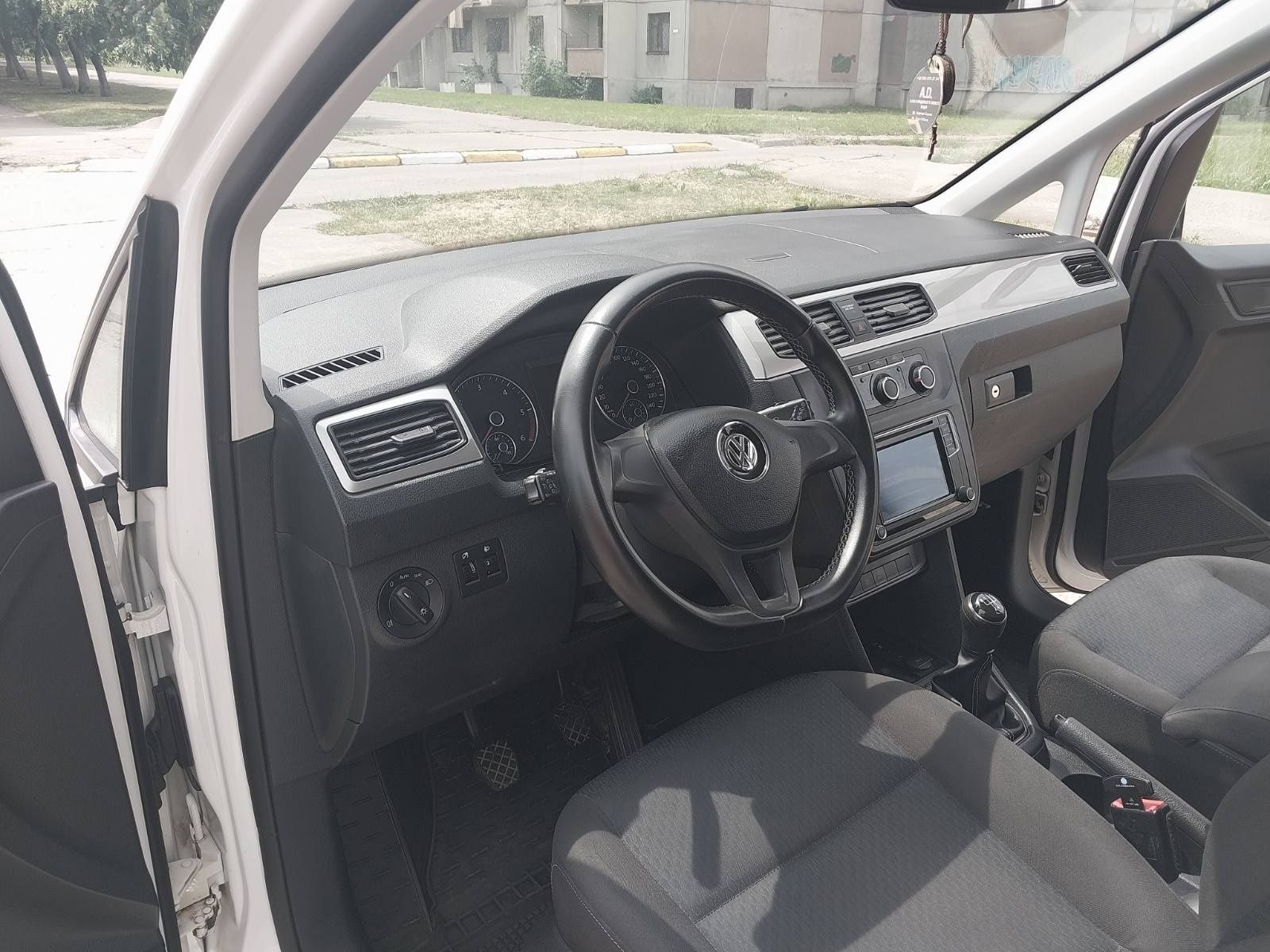 VW Caddy пасажир, 2.0 дизель, 2015 г. (ІІІ поколение)