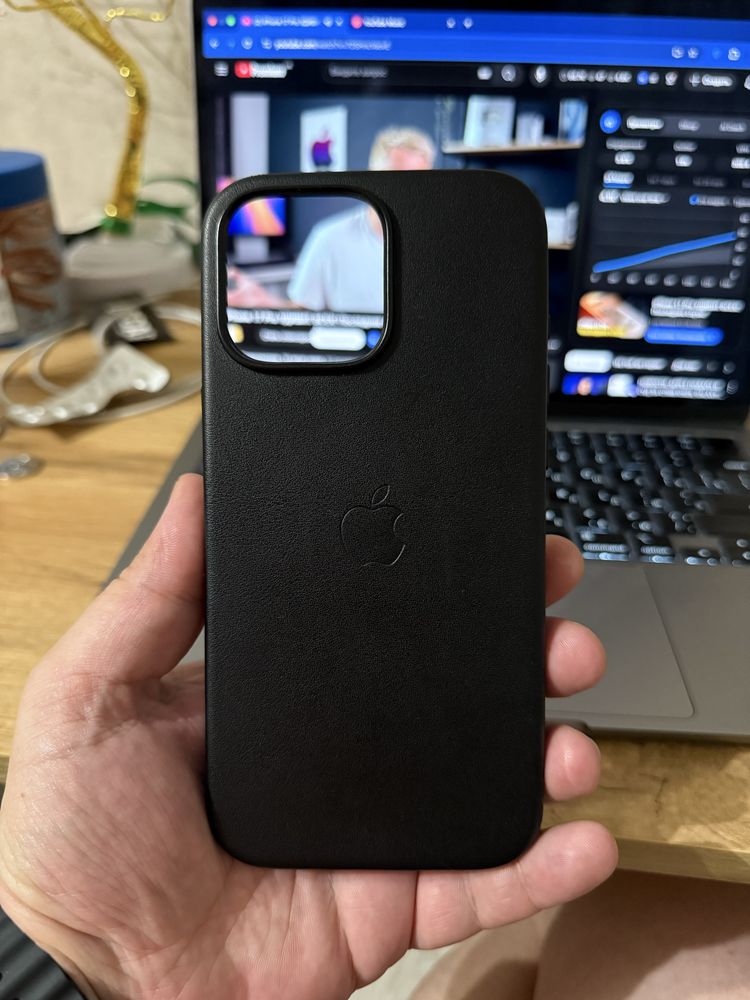 Кожаный чехол на Айфон 16 про макс iPhone 16 Pro Max