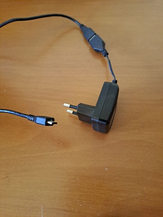 powerbank 5000mAh com carregador