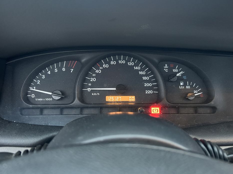 Opel vectra B 1.6i 16V