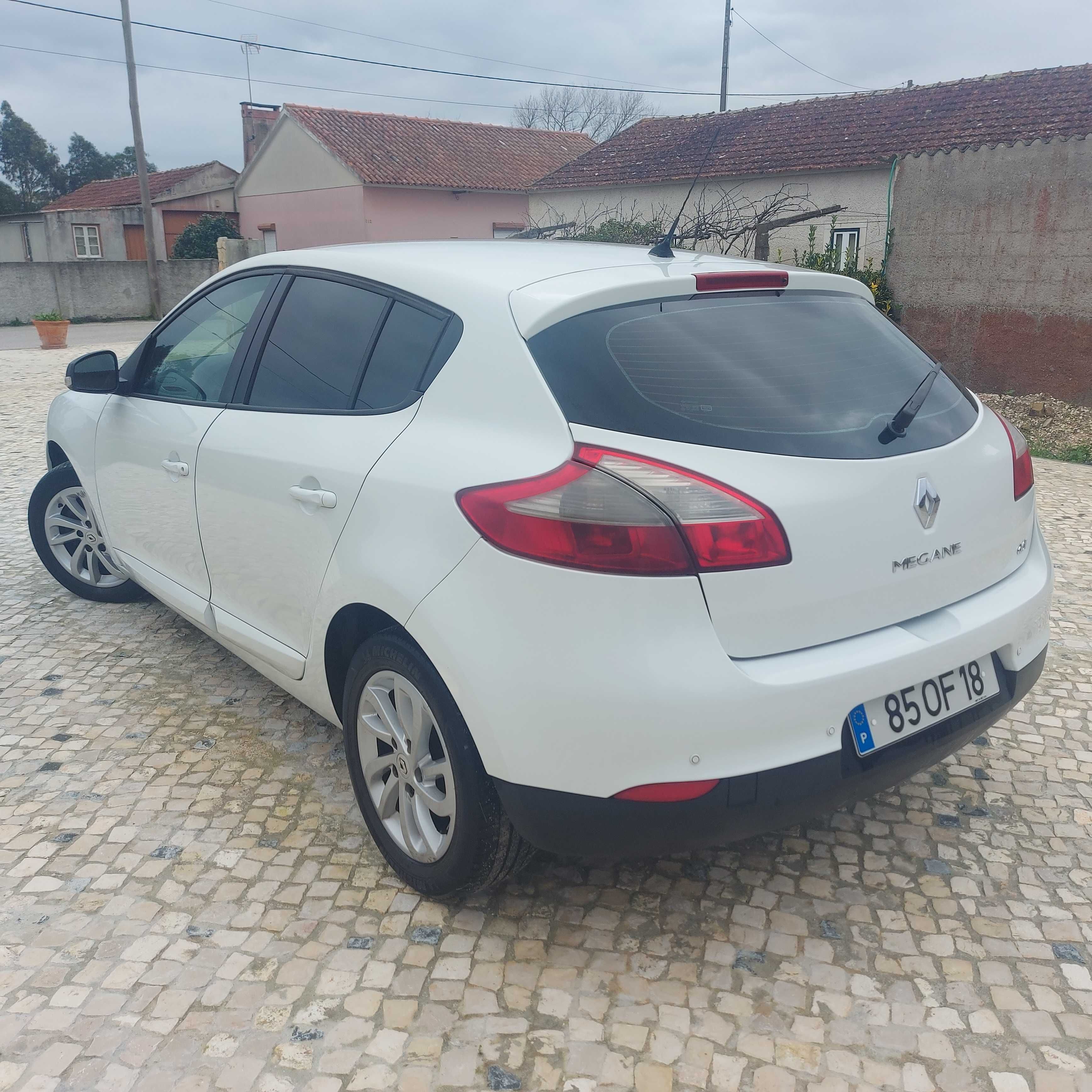 Megane 3 em bom estado