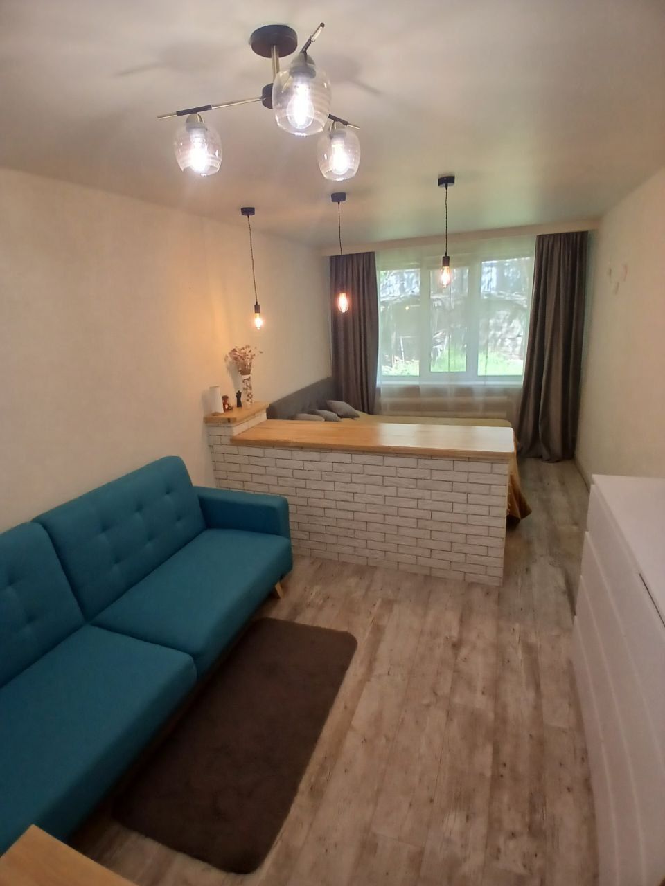 Продаж 2к квартири з сучасним ремонтом, меблями, технікою