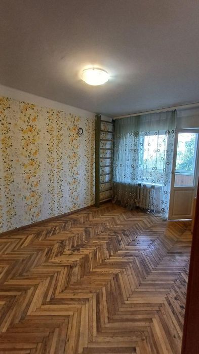 Продам 3 кім.квартиру,вул.Чорних Запорожців,ТЦ Форум,м.Бровари SL