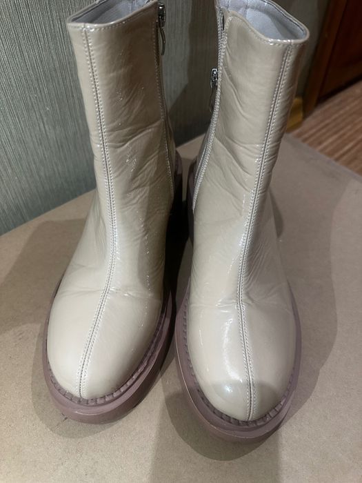 Шкіряні жіночі ботильйони