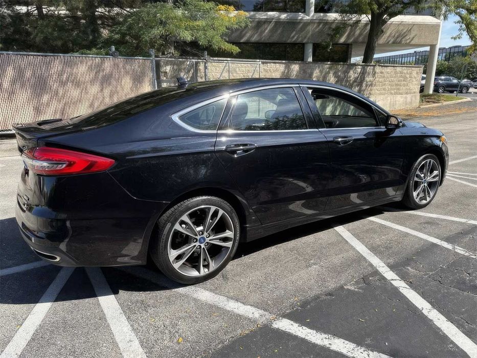 Ford Fusion Titanium      2019