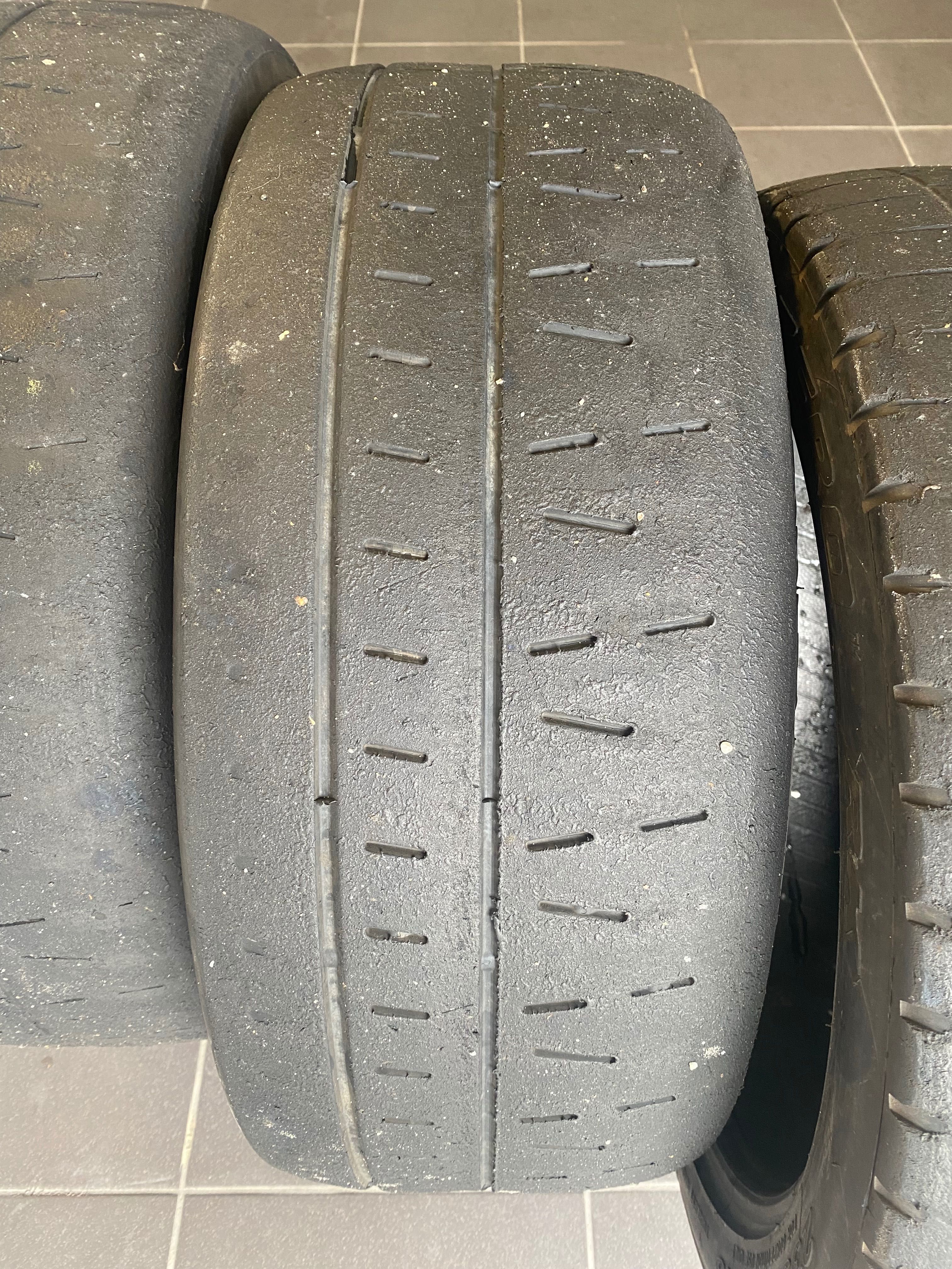 Pirelli p zero rk 235/40r18