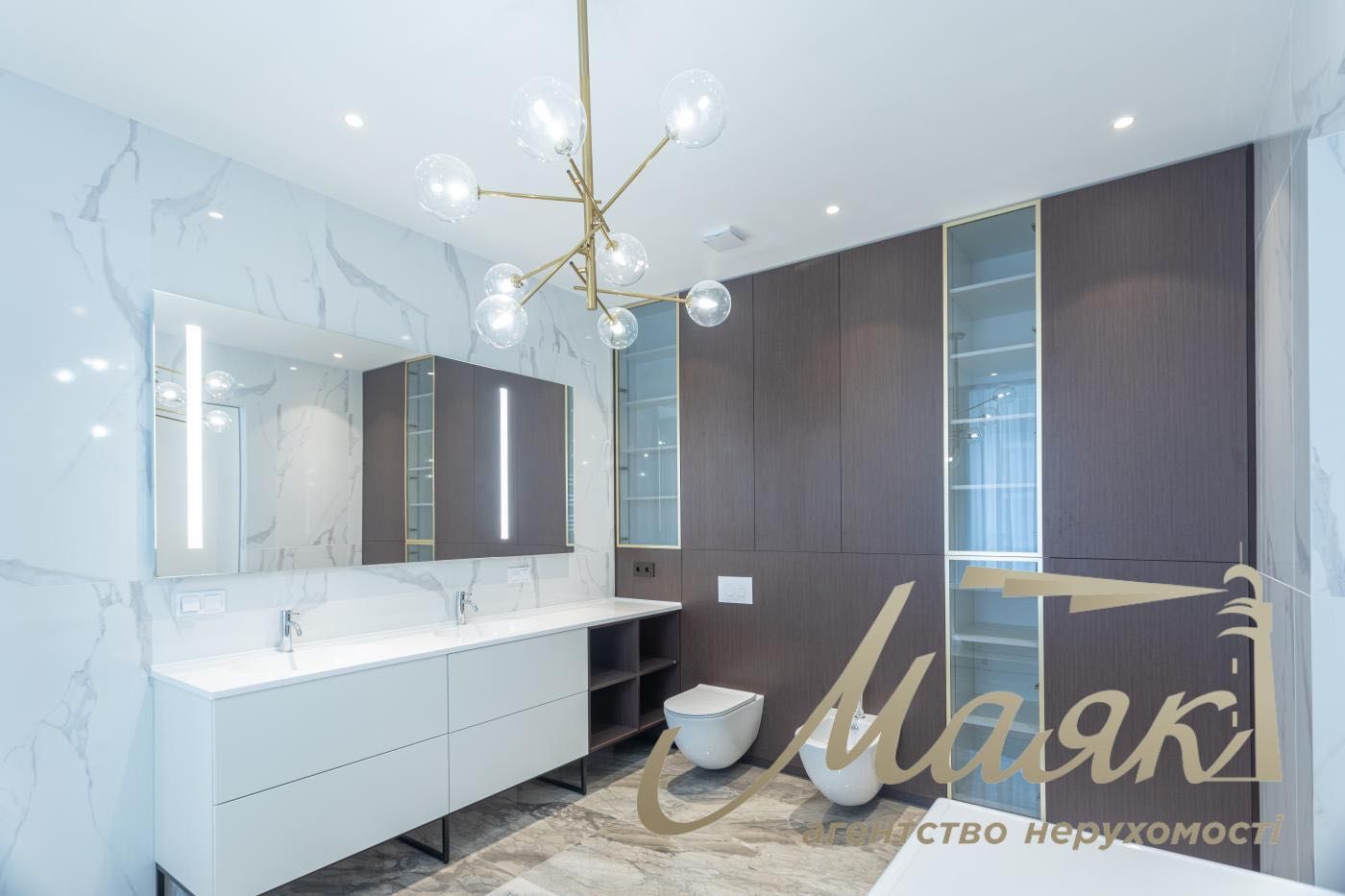 Аренда 4-к квартиры 180м² в ЖК Новопечерские Липки Драгомирова 15Б
