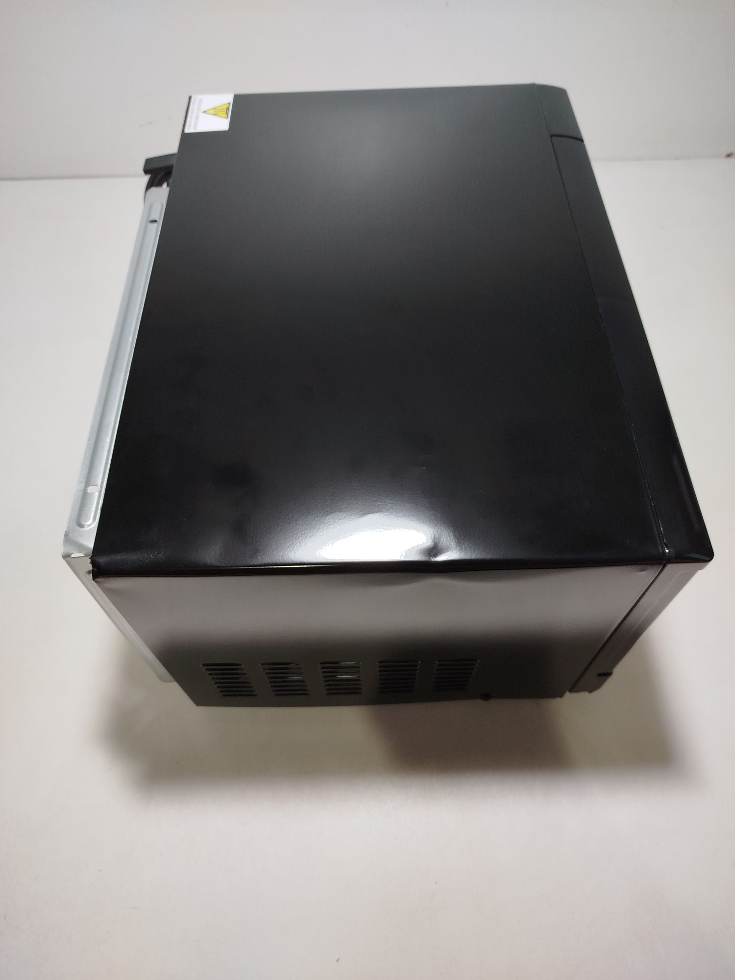 Sharp R670BK kuchenka mikrofalowa Blat Mikrofalówka Solo 20 l 800 W Cz