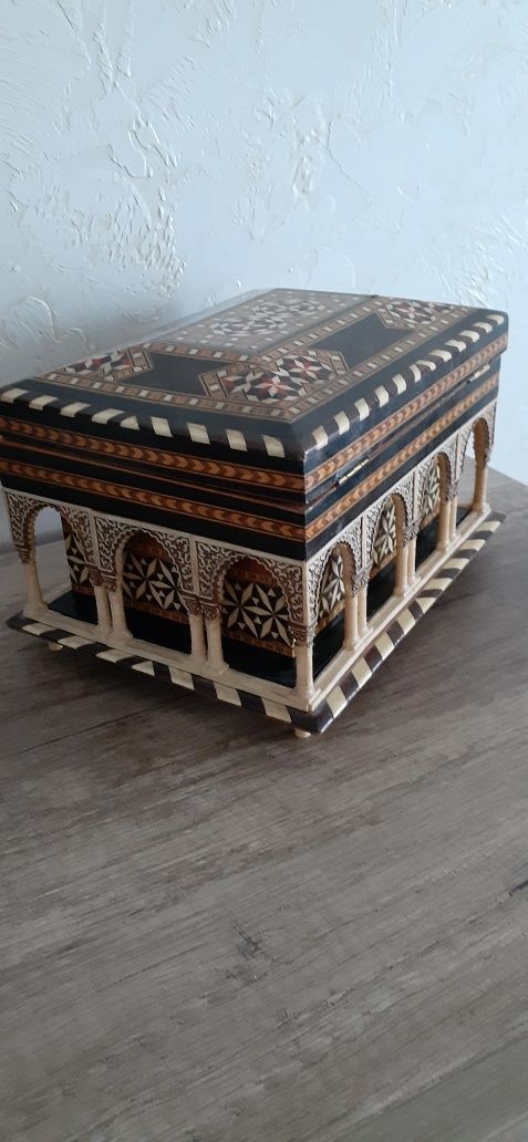 Музыкальная шкатулка Reuge Швейцария Vintage caja demúsica музична скр