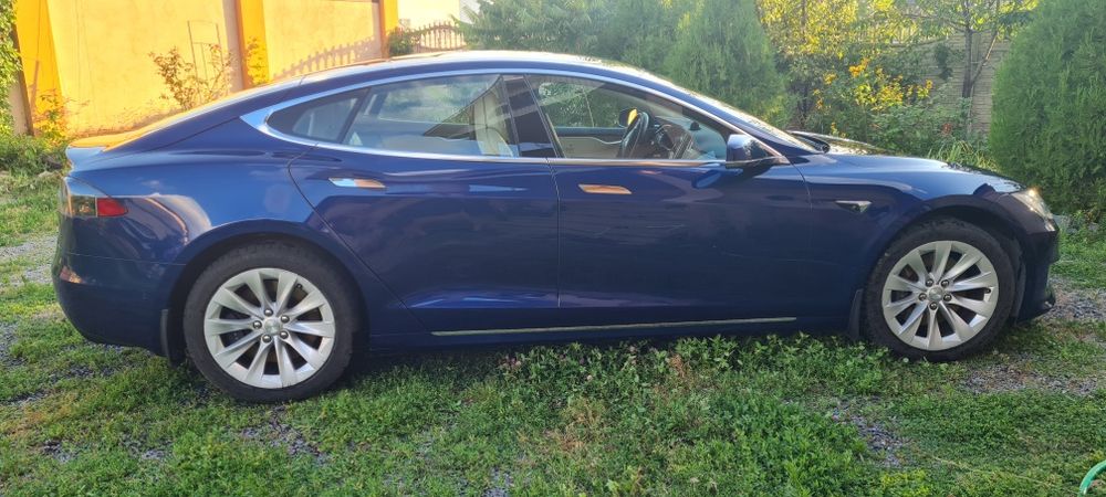Tesla model S75D 2018р.в. EU безаварийная, не крашенная