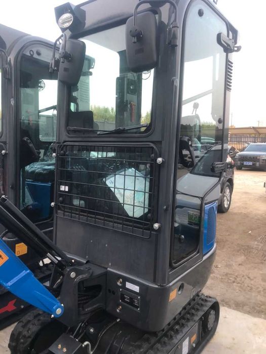 KUBOTA RIPPA R10 Kabina Joystick minikoparka