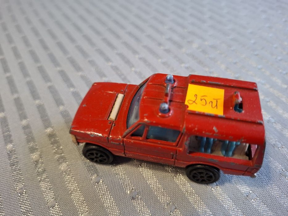 Majorette model samochodu skala 1:64