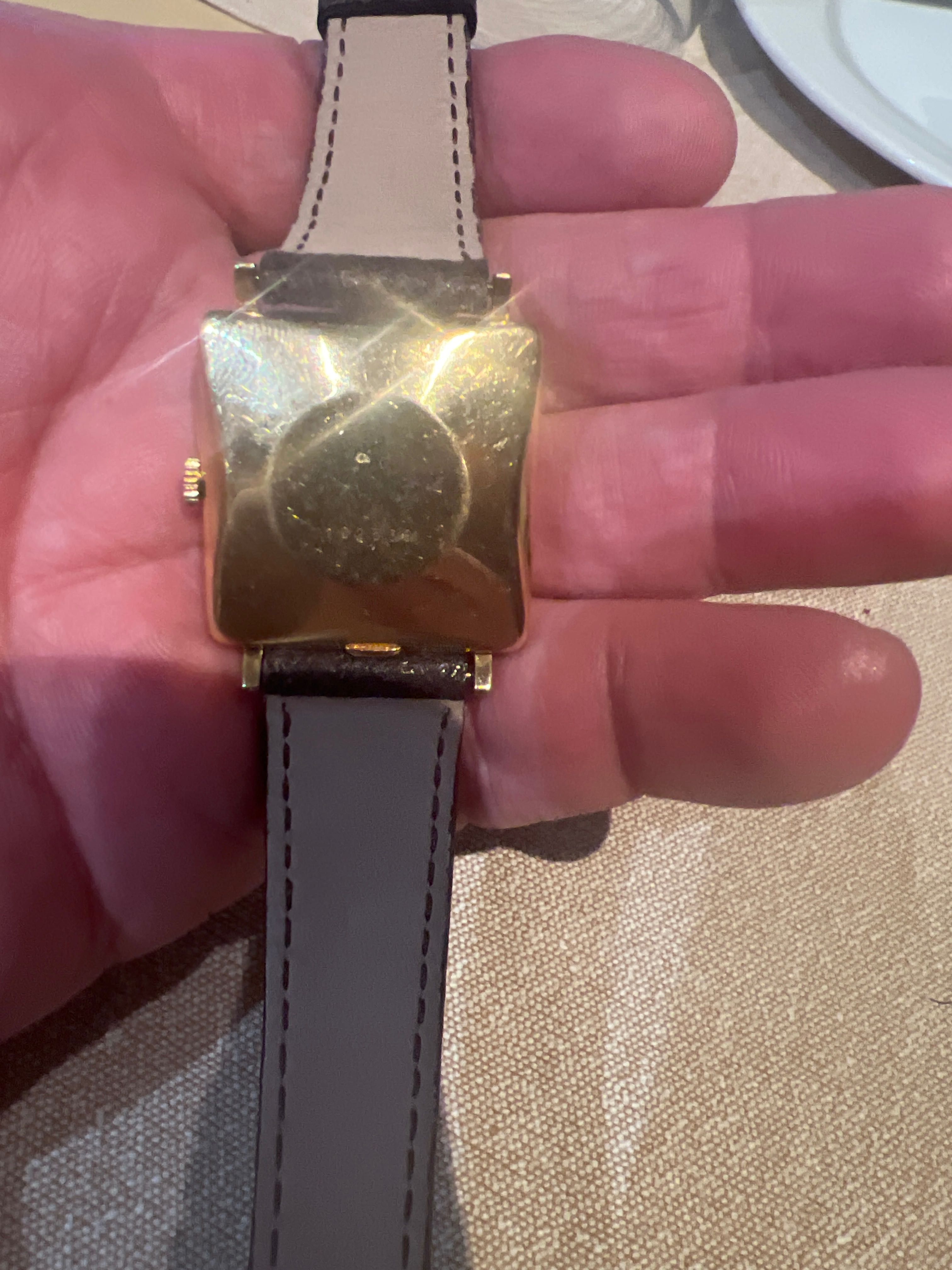Relógio pulso em ouro