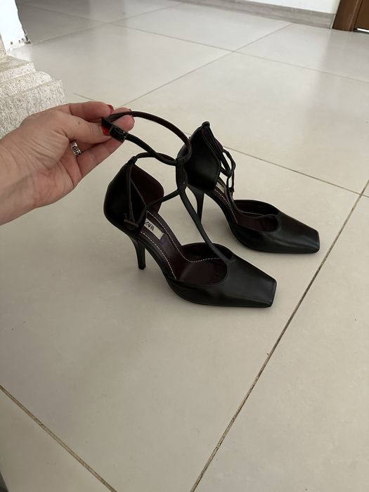 Туфлі-Босоніжки Zara