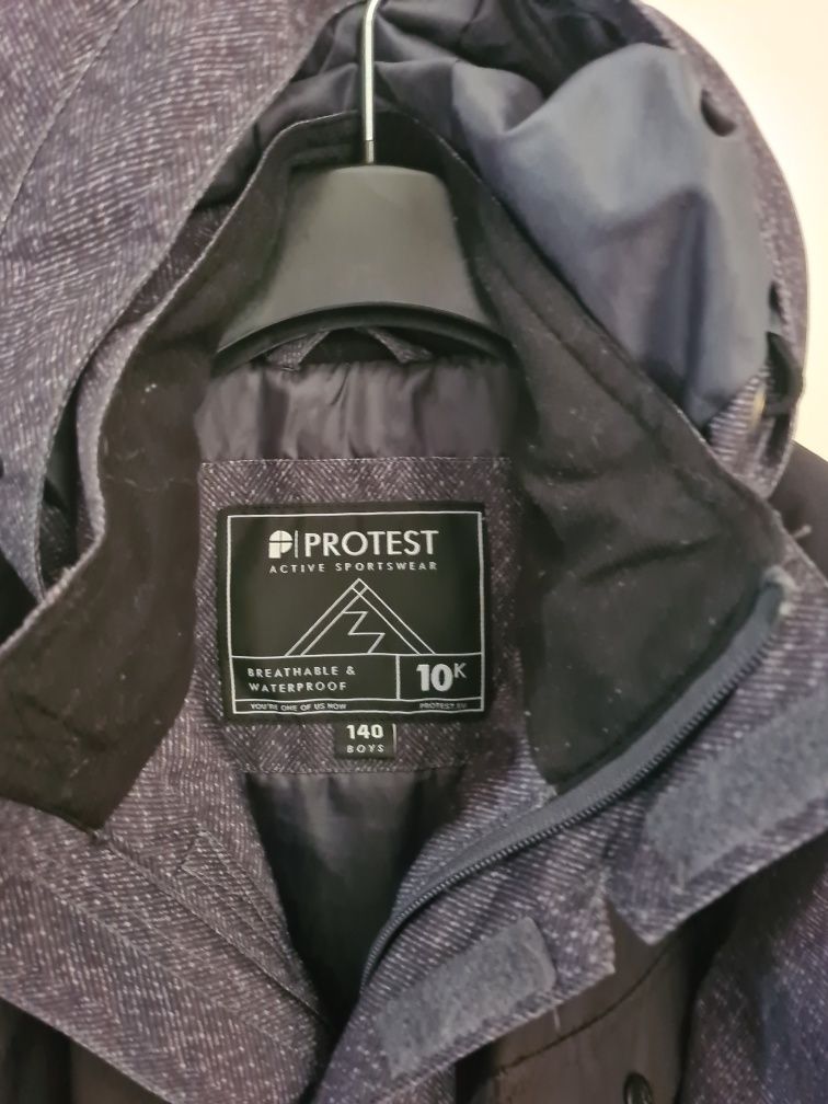 Функціональна куртка Protest