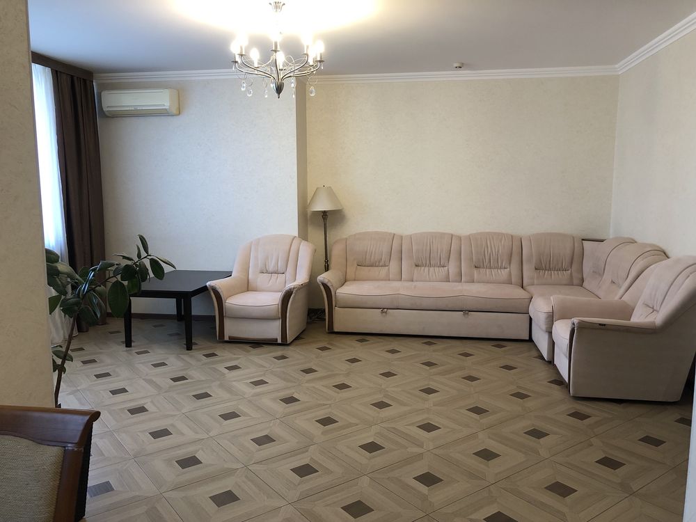 Оренда 3-кімнатної квартири, Київ, Позняки, Осокорки, Срiбнокiльська