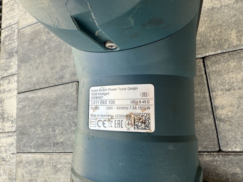 Młot udarowo-obrotowy Bosch GBH 8-45 D