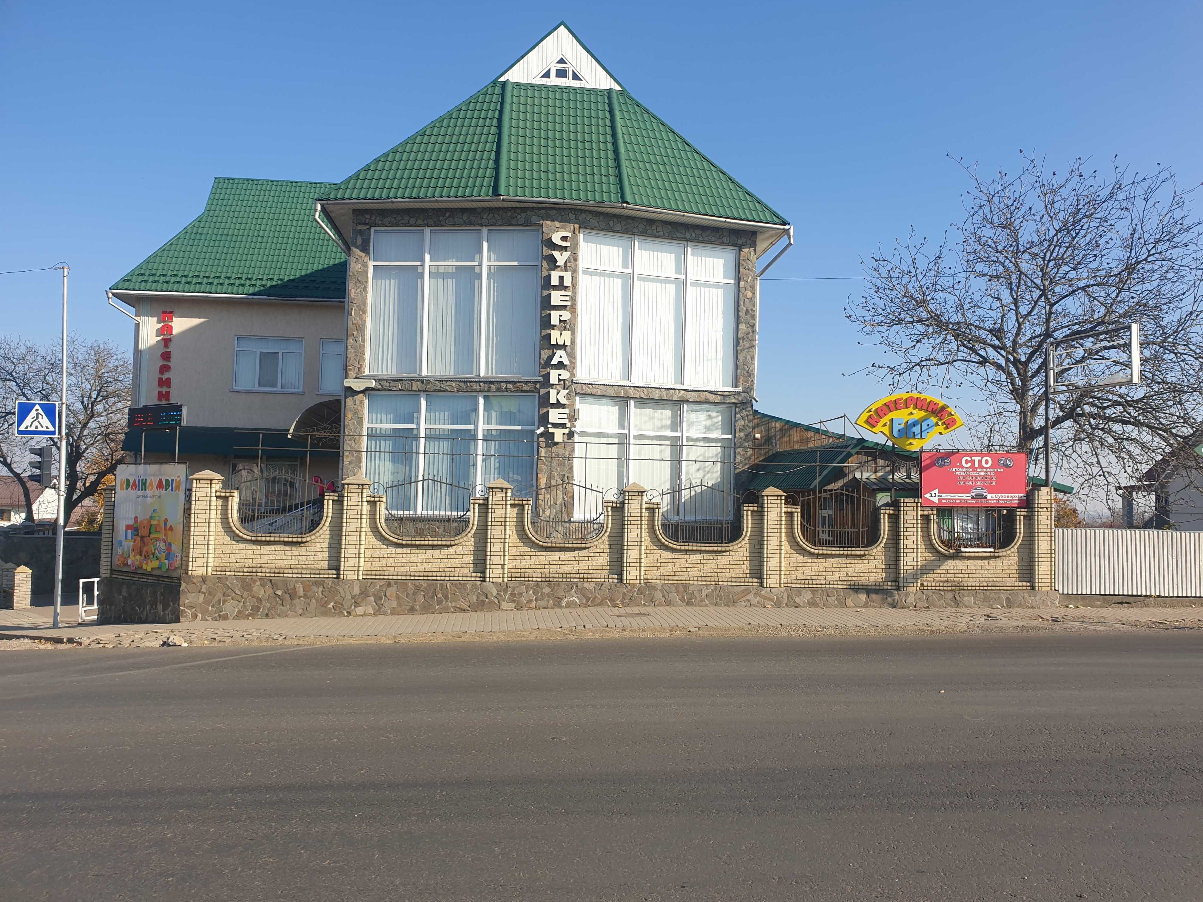 Продається торговий комплекс-комерційна нерухомість м.Кіцмань