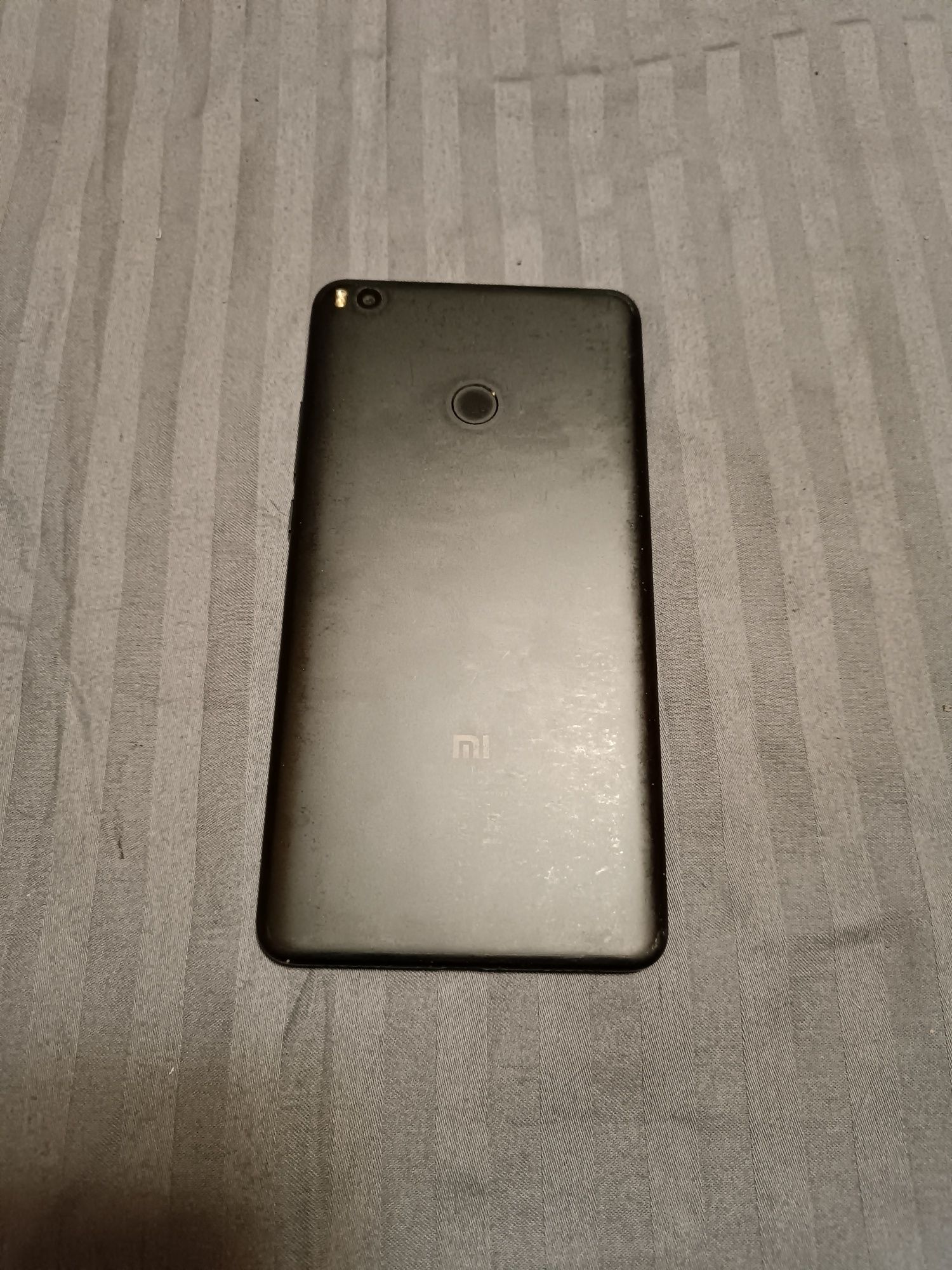 Телефон Xiaomi MI MAX 2.