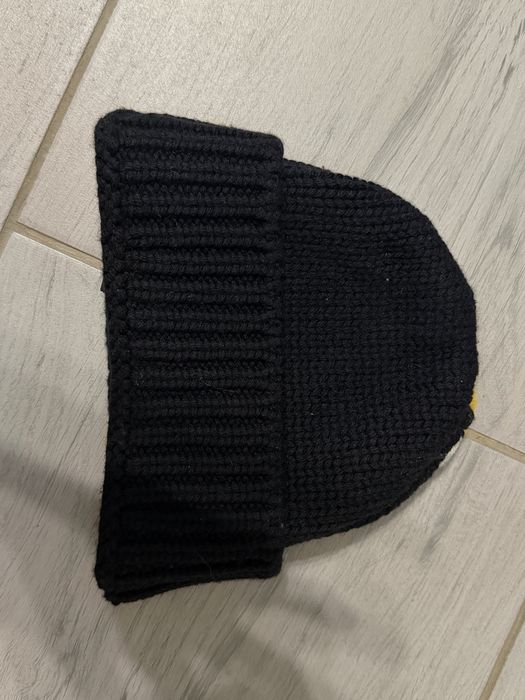 Шапка-біні PRADA