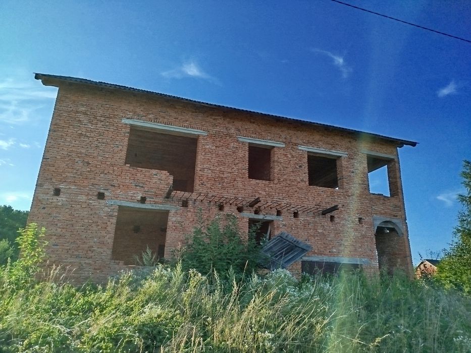 Продам незавершений будинок в Павлівці