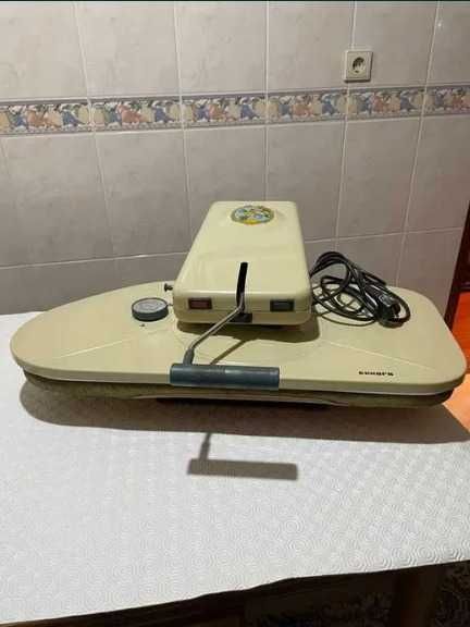 Máquina Prensa Vapor Europa Vintage