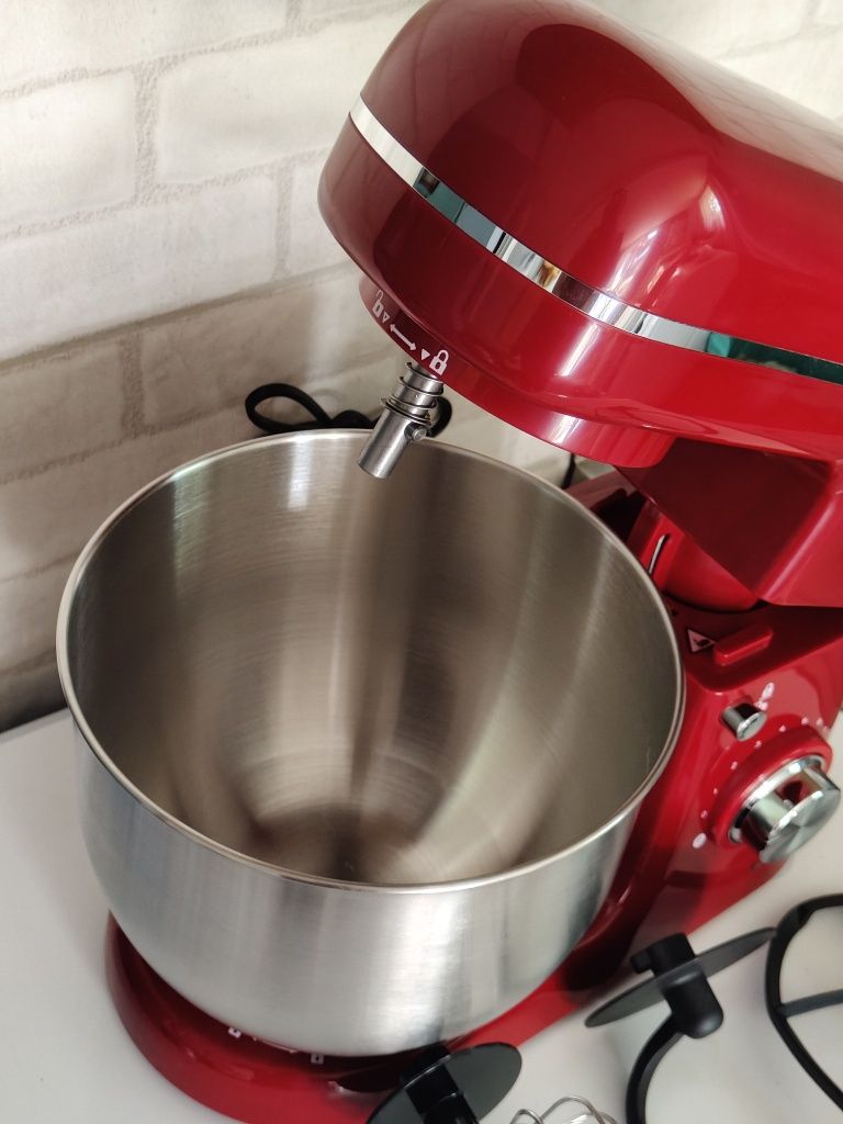 Robot planetarny SilverCrest 600W do wyrabiania ubijania zagnitania –
