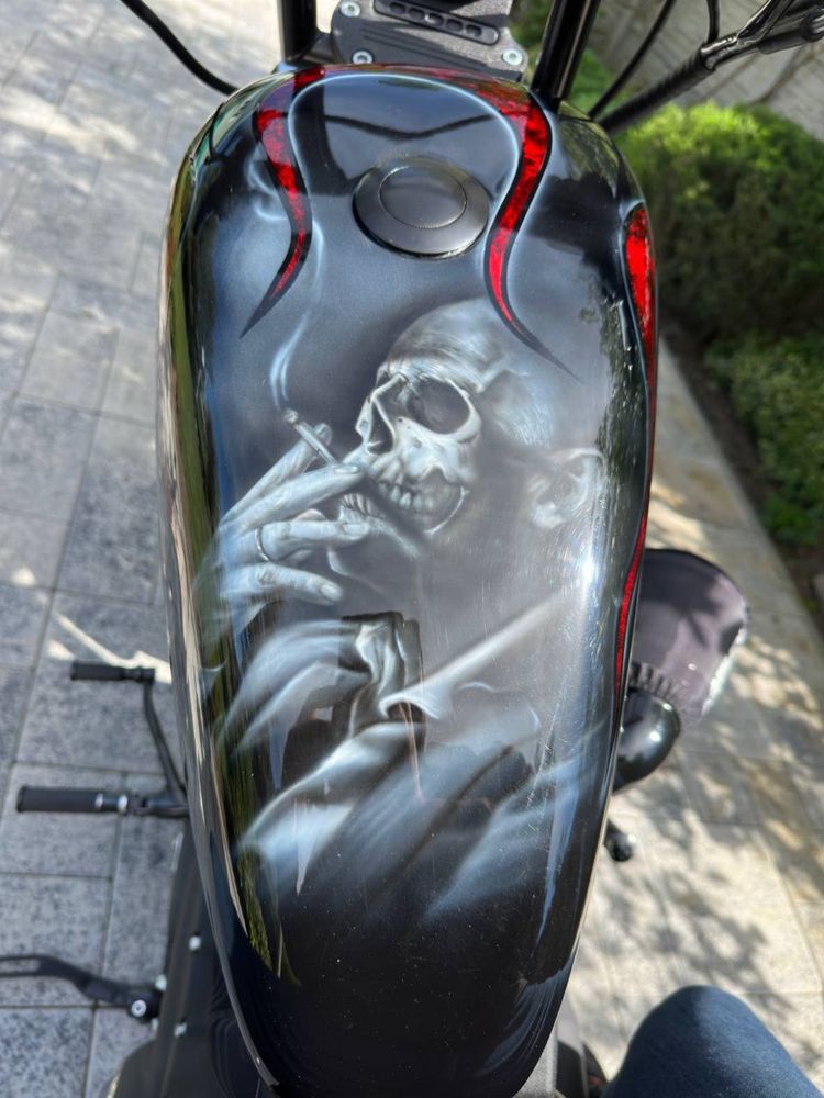 Harley Davidson iron 883